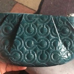 COACH Signature Debossed Patent Jade Wristlet H0993- 43229